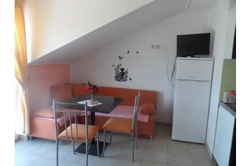 Croaţia Privát Karin Gornji, Exteriorul